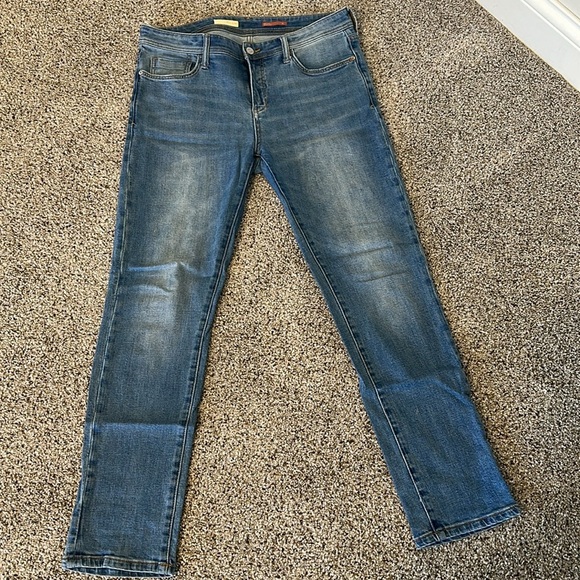 Anthropologie PILCRO Slim Boyfriend Jeans, Size 29, EUC - Picture 3 of 6